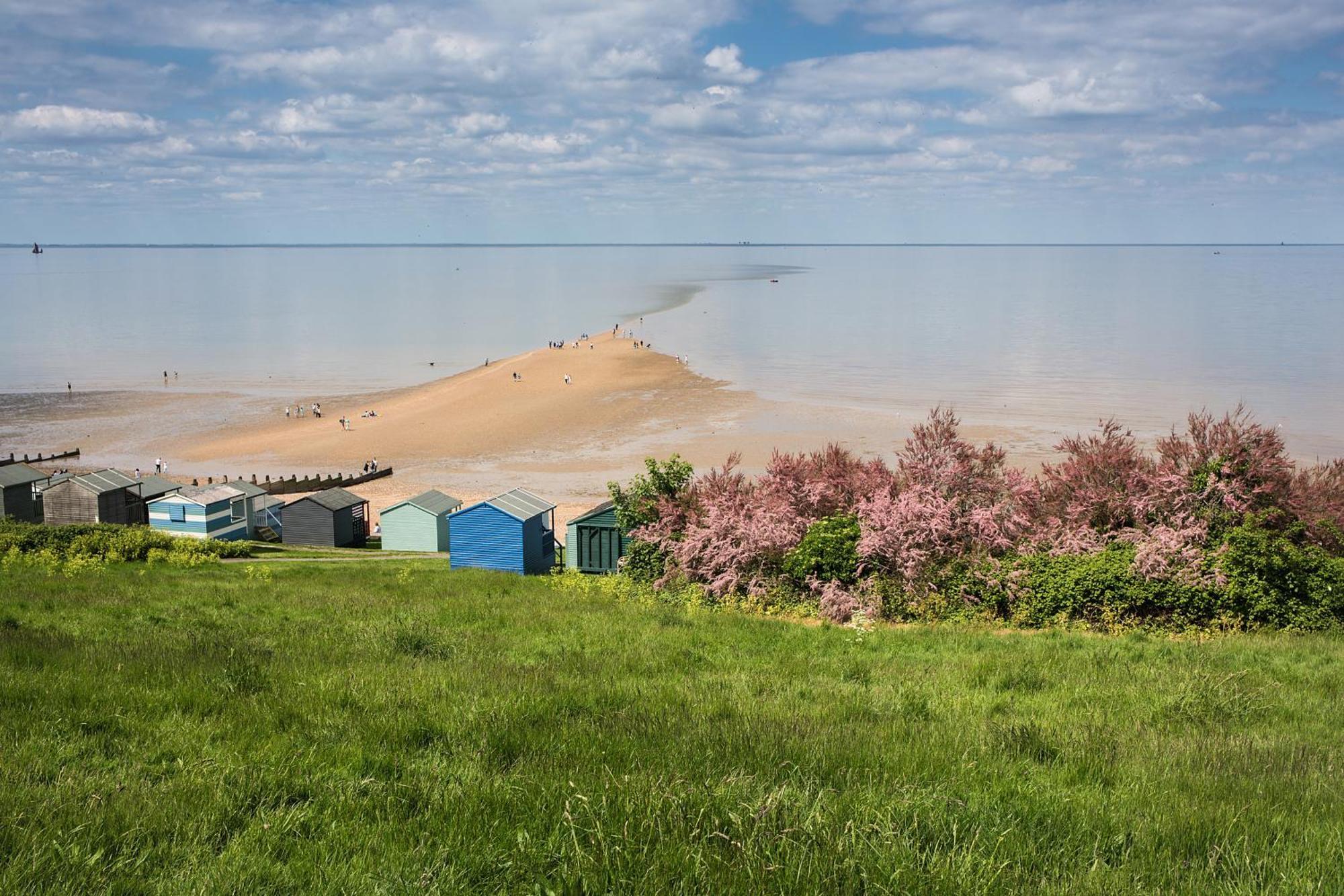 Whitstable 2 Bed Fully Fitted Seaside Caravan Campsite